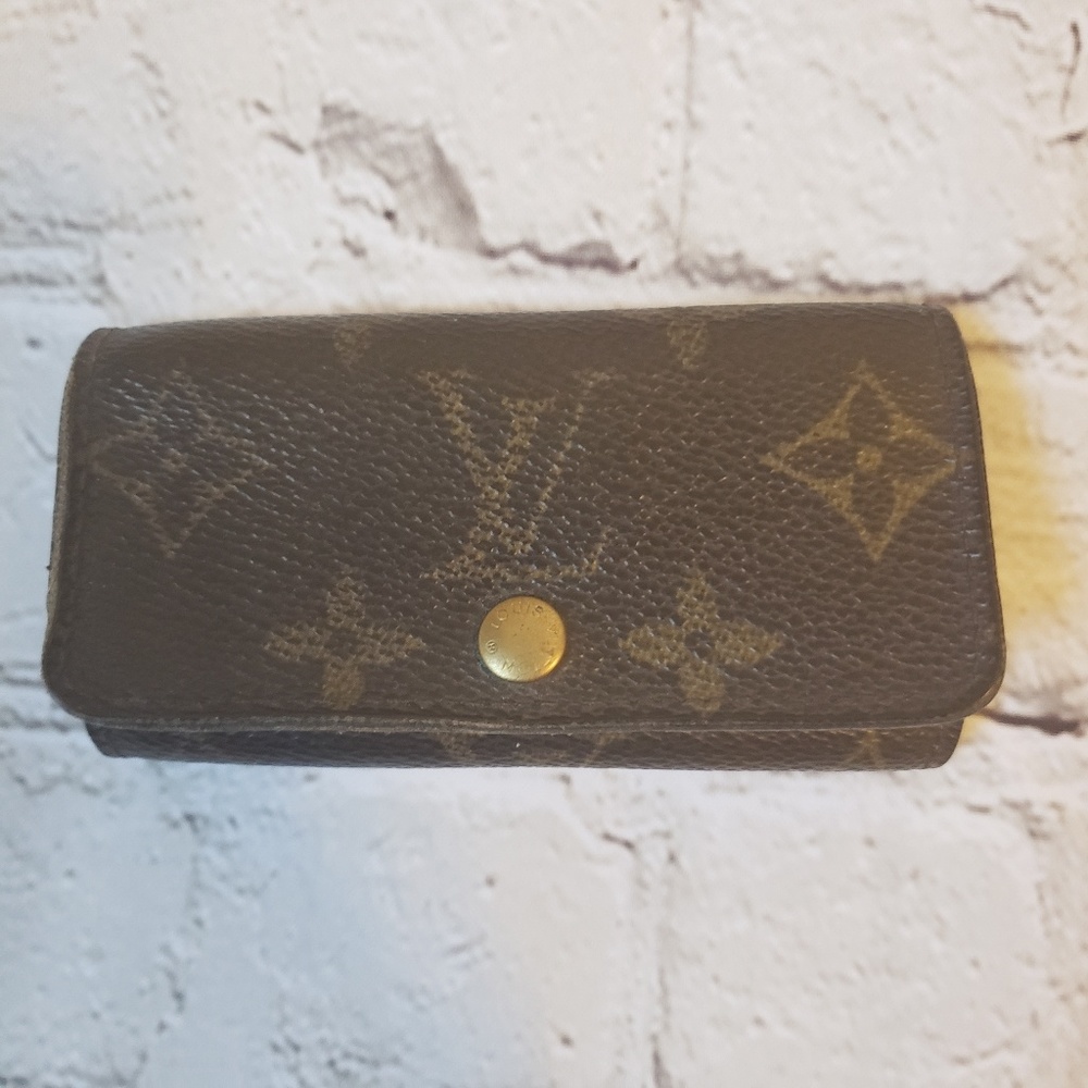 Louis Vuitton Key Holder/Cles Monogram